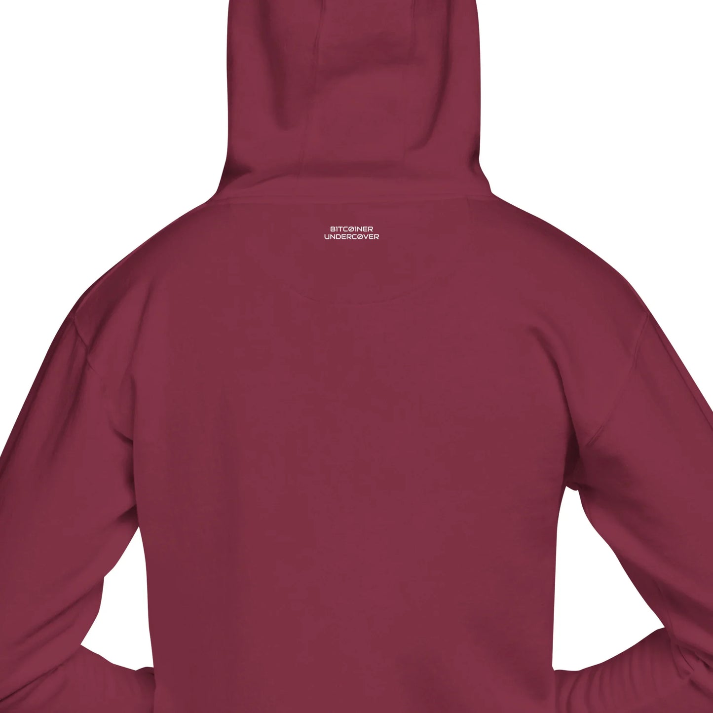 Unisex Premium Kapuzenpullover in Dunkelrot mit kleinem Schriftzug "Bitcoiner Undercover" auf der Rückseite